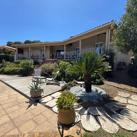 A Porto-vecchio - Prive Villa