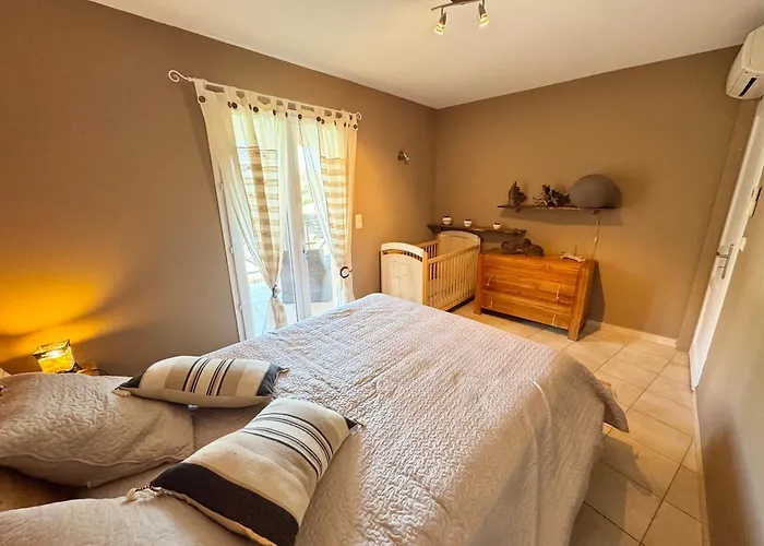 A Porto-vecchio - Prive Villa Porto-Vecchio (Corsica)